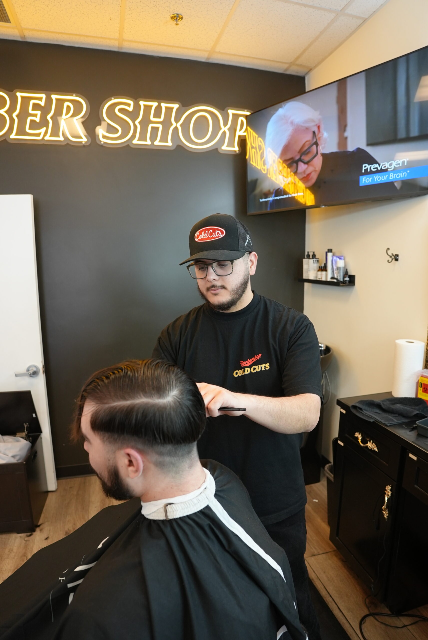 Henry a.k.a henry22fadedBarber at Cold Cuts Barbershop